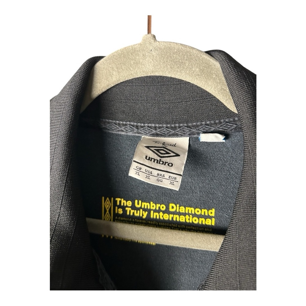 Umbro 1350 Zip Up Performance Jacket - image 2